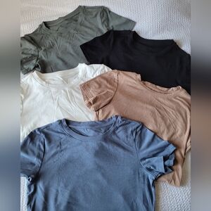 NWOT 5 Pack Bodysuits